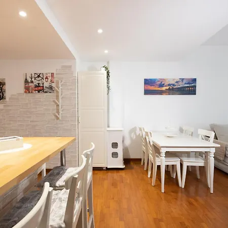 Marci's Apartamento