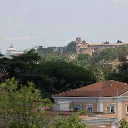 Apartament Marci's *